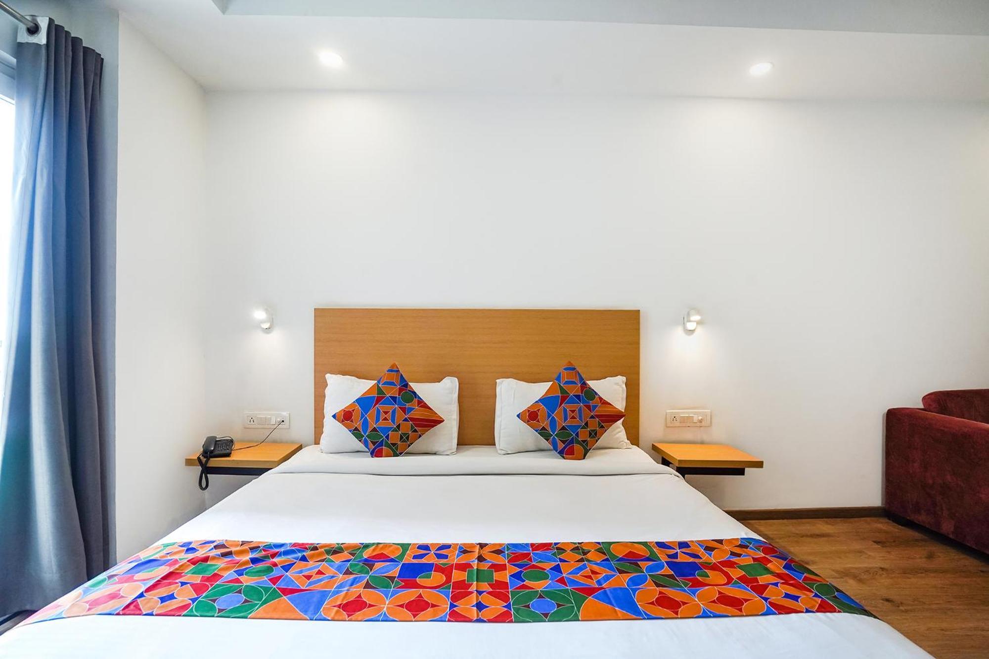 Fabhotel Prime Cloud 9 Ghaziabad Exteriör bild